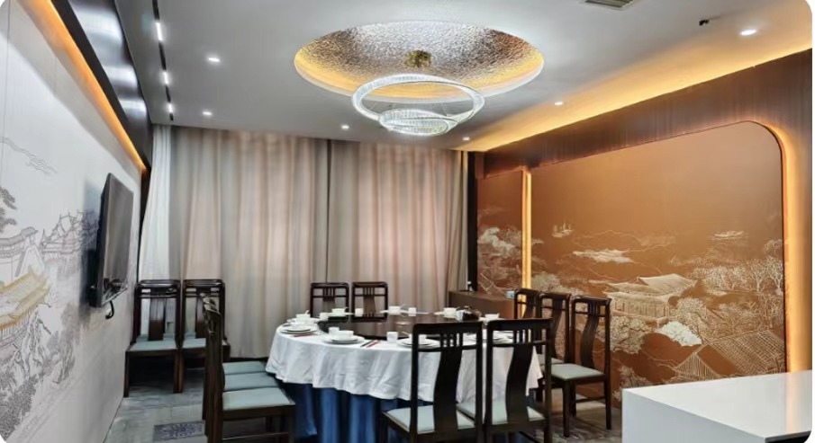 湖湘大师餐饮